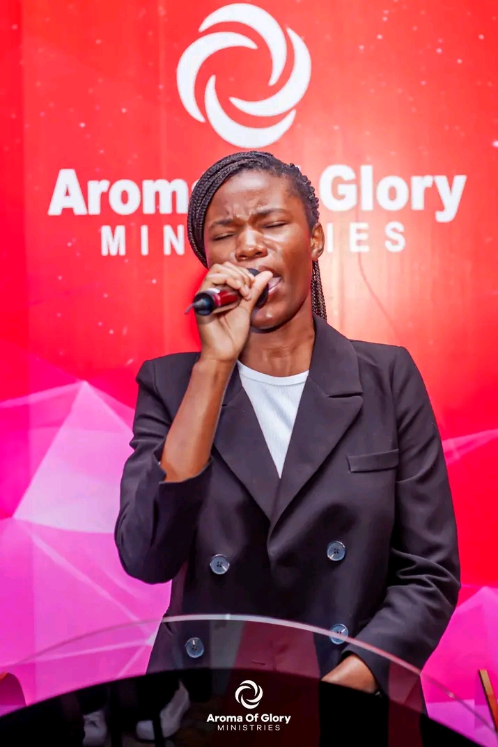 Worship moment at Aroma of Glory Ministries